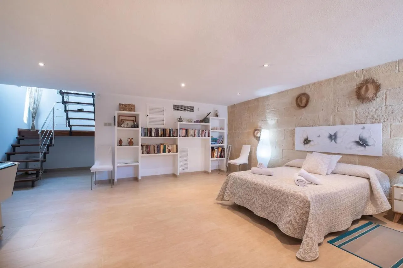 Abatzer Villa Ciutadella