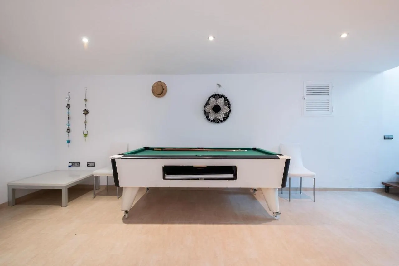 Abatzer Villa Ciutadella  Spain