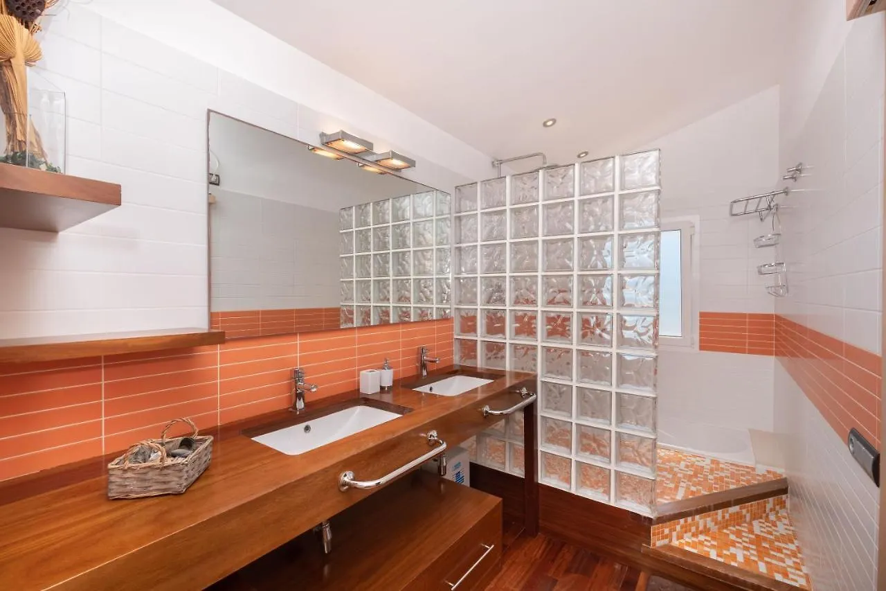 Vila Abatzer Ciutadella  0*, Ciutadella (Menorca) Španělsko